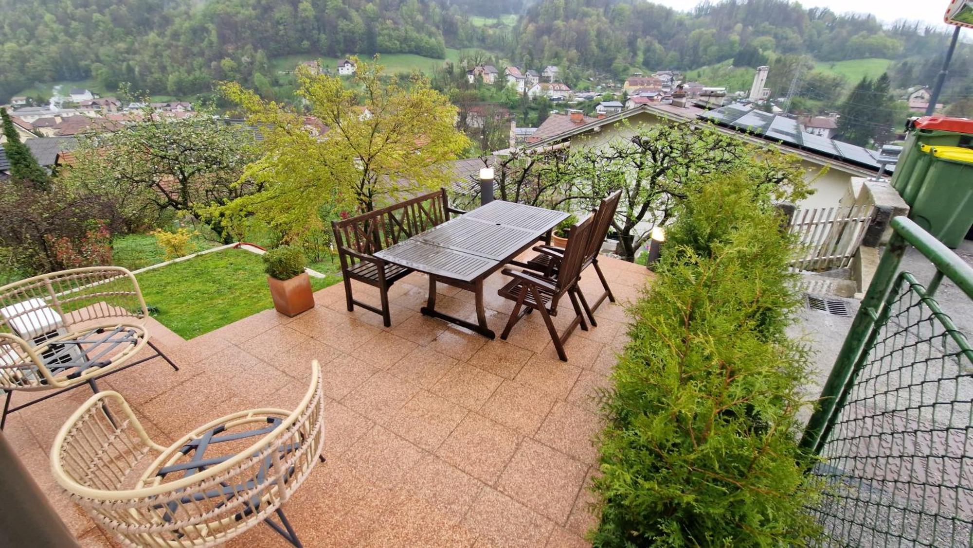 Villa Bergmannhaus à Zagorje ob Savi Extérieur photo